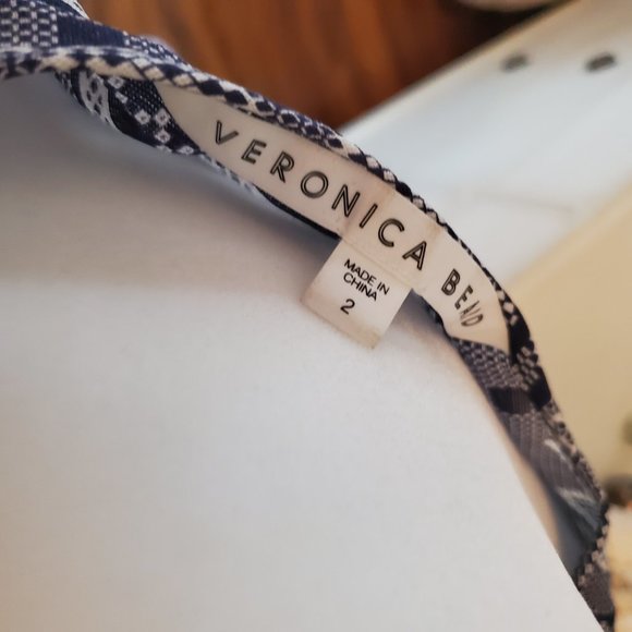 Veronica Beard Pattern Blouse - Picture 3 of 3